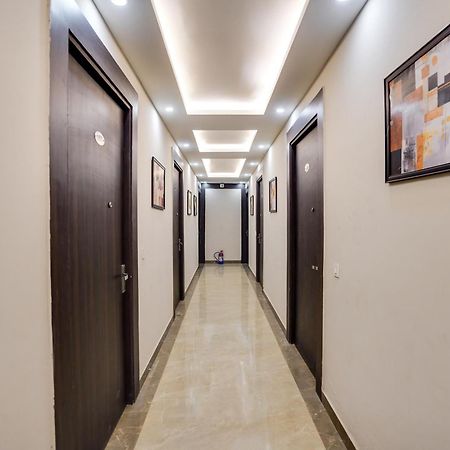 Super Townhouse The Royal Casa Hotell Ghaziabad Eksteriør bilde