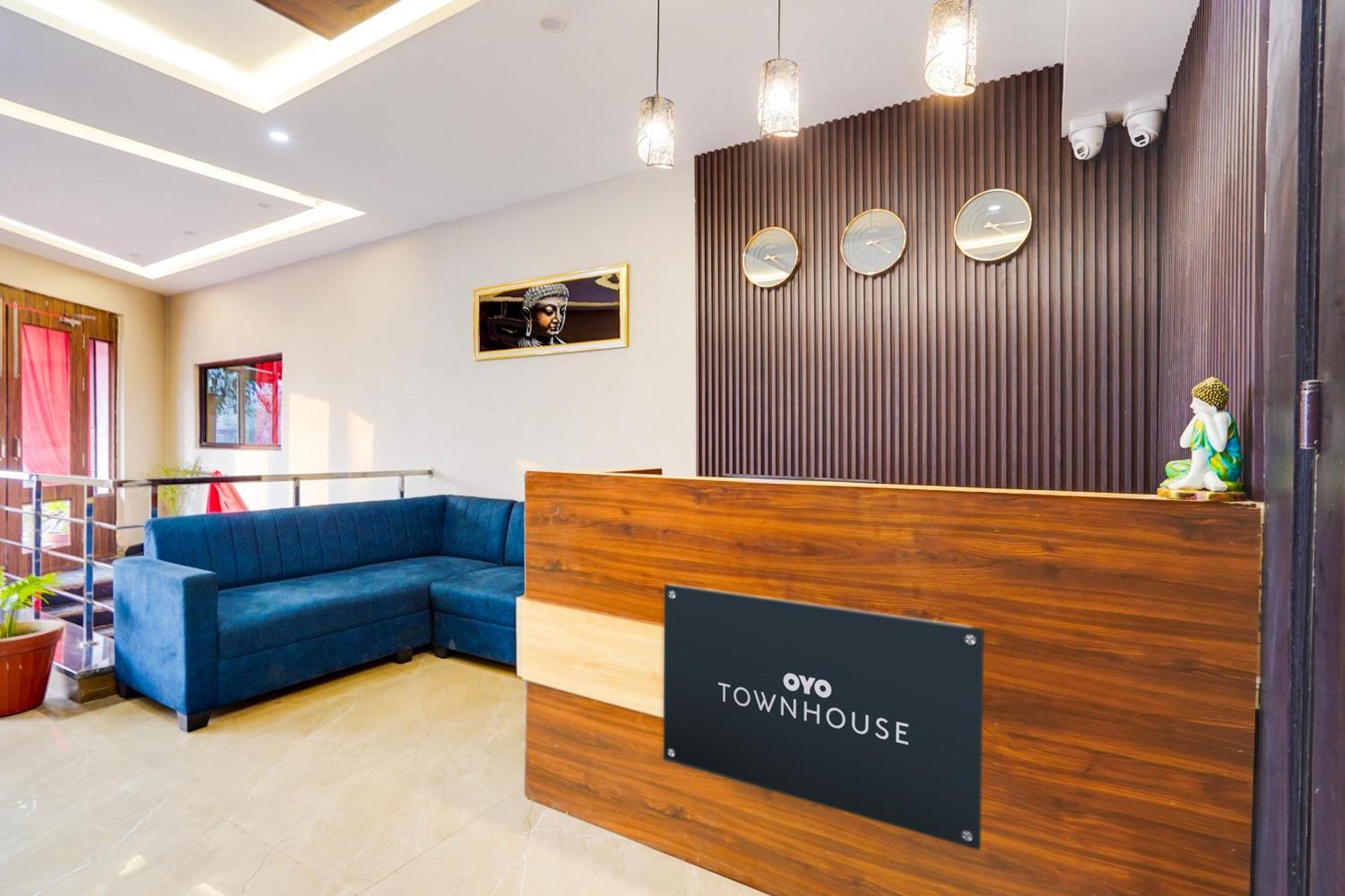 Super Townhouse The Royal Casa Hotell Ghaziabad Eksteriør bilde